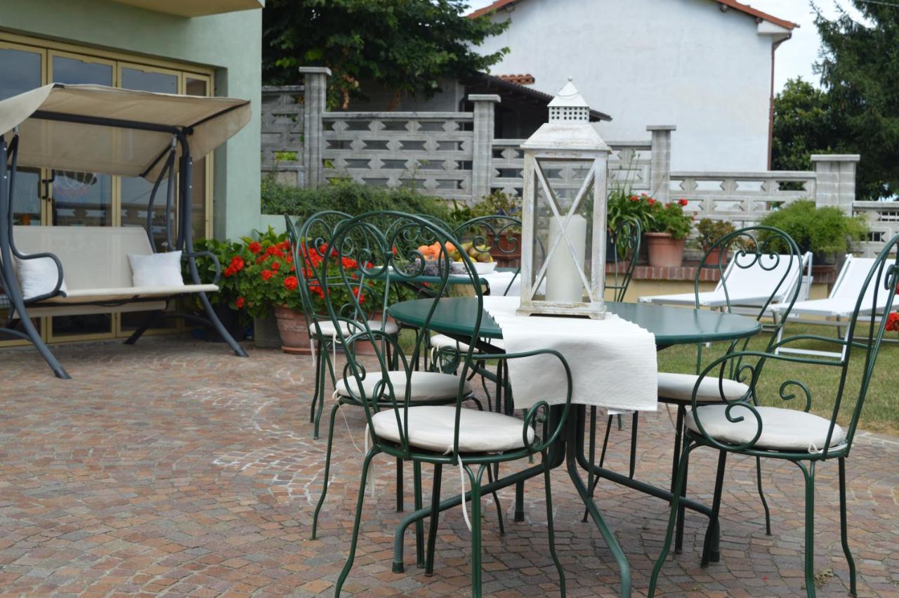 Maison d'hôtes Profumi... à Vinchio Extérieur photo